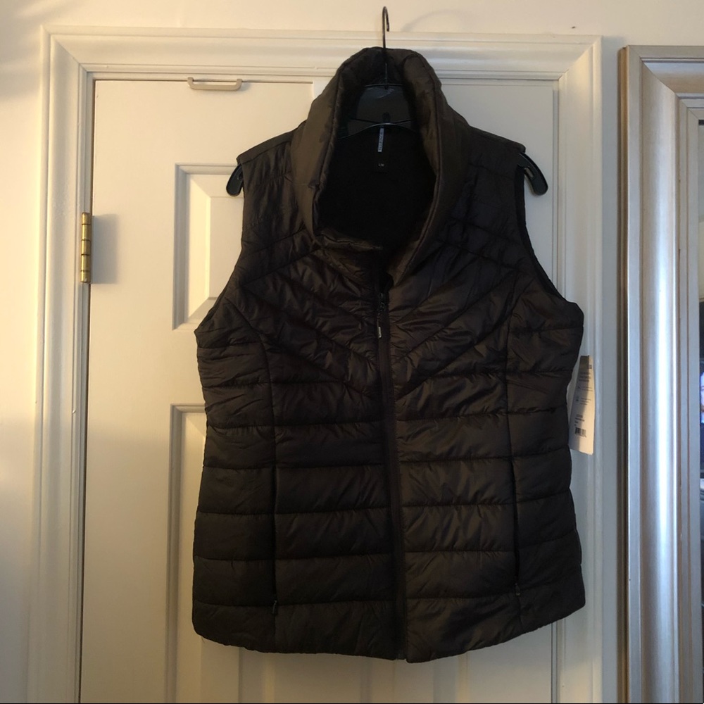 Mondetta Black Puffer Vest